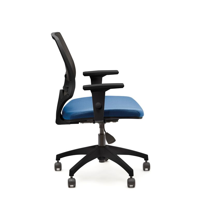 213B1_057PRPRNH_op_YOU_cadeira_giratoria_placa_med_braco_pp_tec_azul_rei_tela_preta_estr_preta_base_nylon_04.jpg