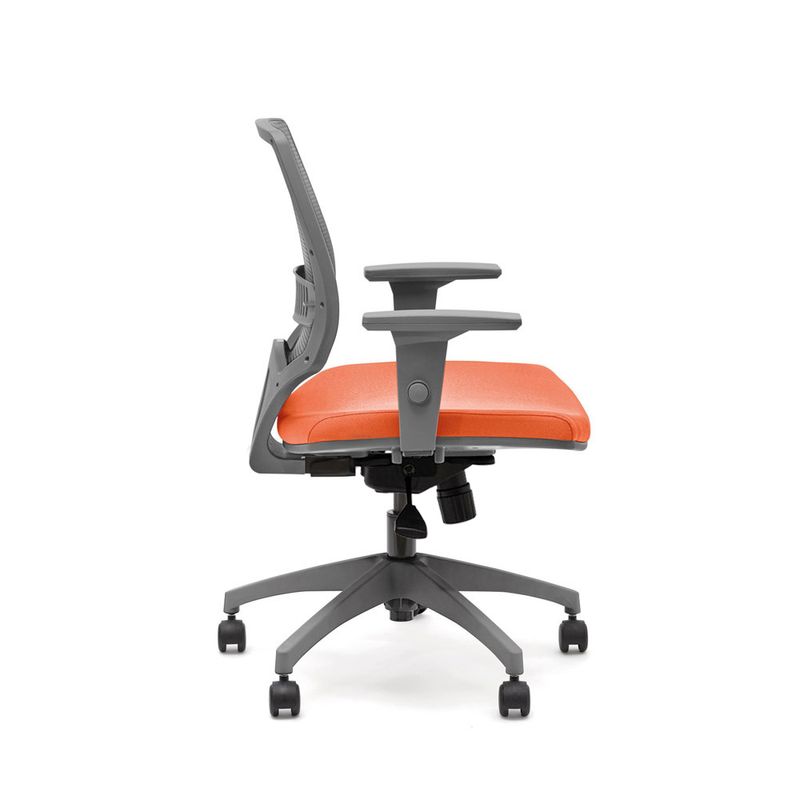 217B1_075GRGRNH_op_YOU_cadeira_giratoria_relax_tec_laranja_tela_grafite_estr_grafite_rodizio_nh_50mm_04.jpg